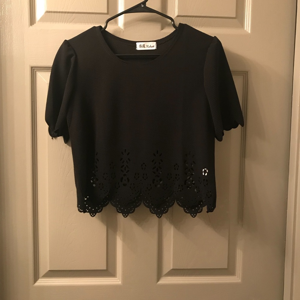 Top - Picture 2 of 2